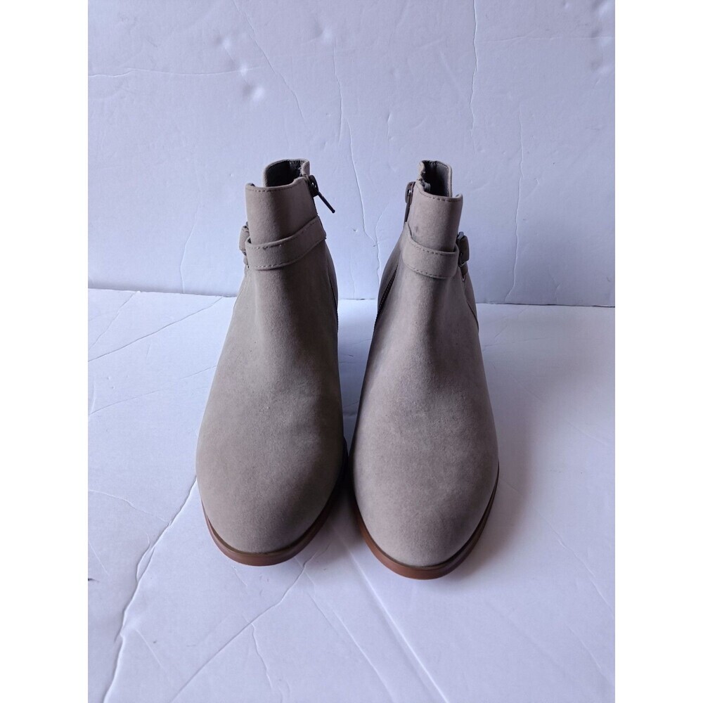 Giani Bernini Dorii Ankle Boots Women's Size 7.5 Gray Suede Almond Toe New